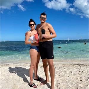 Meet your Posher, Cynthia